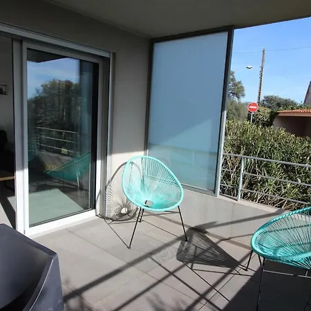 T2 Centre-ville De Porto-vecchio *